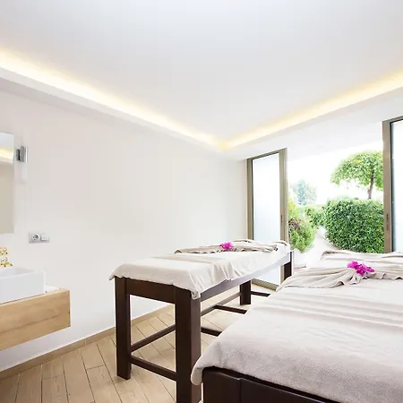 Marti La Perla (adults Only) 4* مرمريس