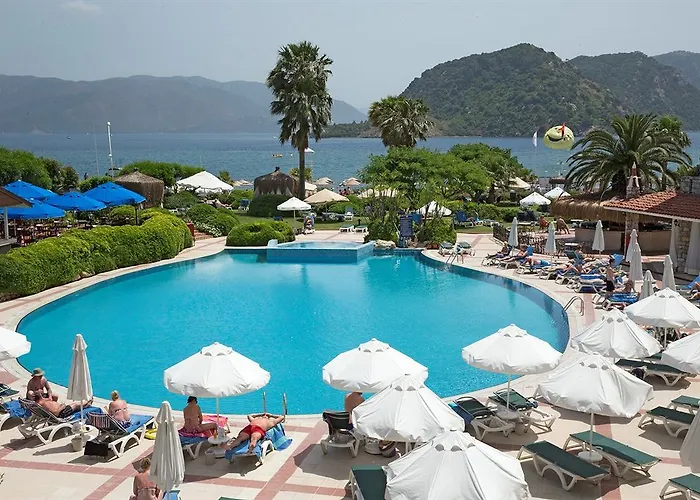 فندق Marti La Perla (adults Only) مرمريس