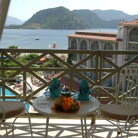 Marti La Perla (adults Only) 4*