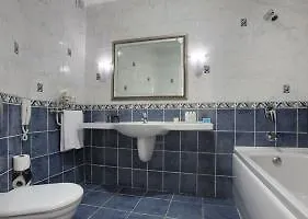 Marti La Perla (adults Only) 4* מרמריס