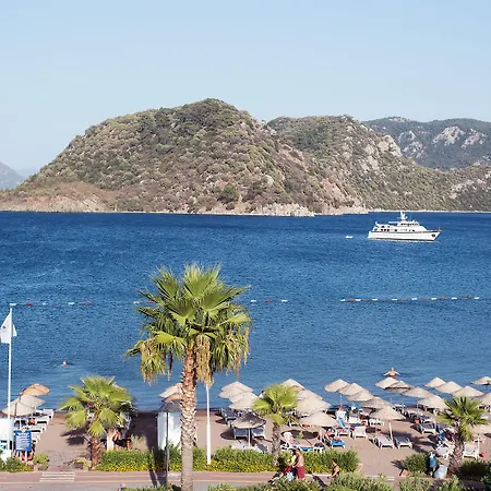 Marti La Perla (adults Only)