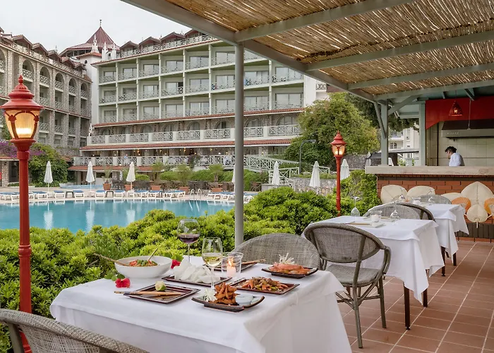 Marti La Perla (adults Only) 4* מרמריס